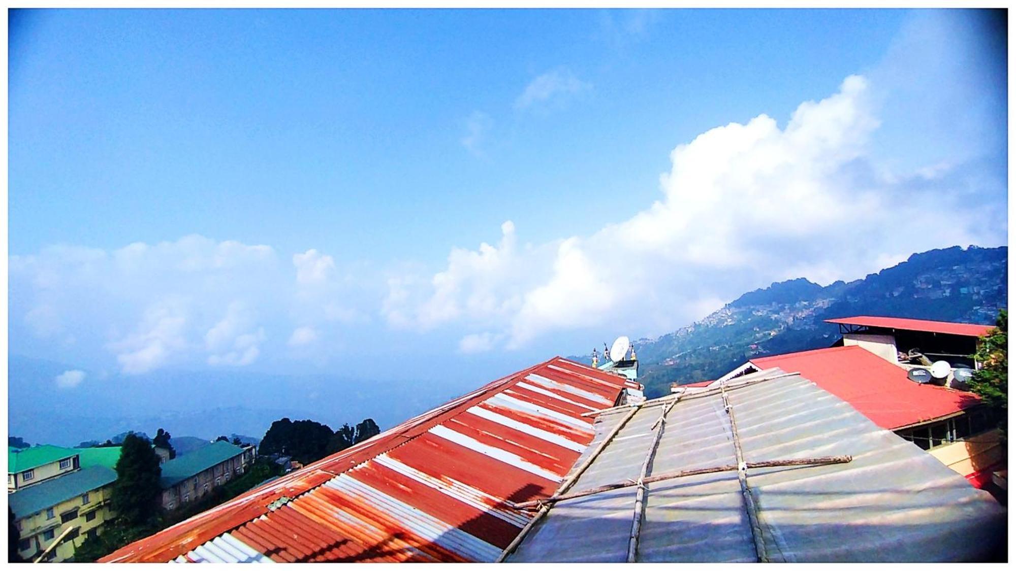 Hotel Premium Pitstop Near Railway Station Best Hotel In Darjeeling Darjeeling  Buitenkant foto